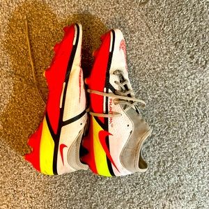 Nike phantom gt soccer cleats